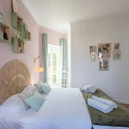 Lovely Old Town House Sea View, 1br Ac, Pool,sauna *